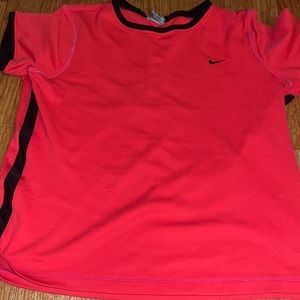 Nike short sleeve
